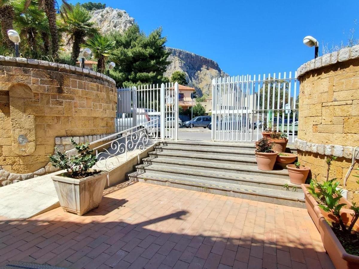 Ashur 163 - Mondello Palermo Exterior foto